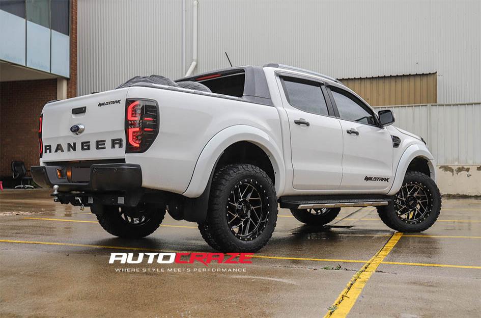 FORD RANGER MO985 GLOSS BLACK MACHINED